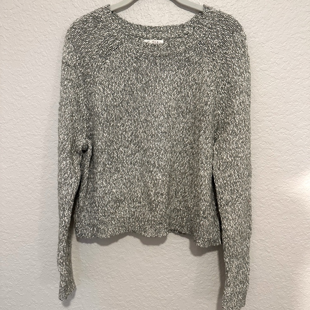 Shrinking Violet Gray Marled Knit Sweater – Size L